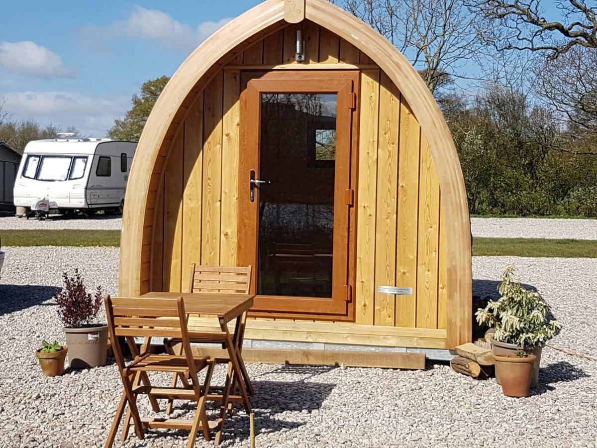 Wyreside Lakes Glamping Pods Hotel Lancaster Exterior photo