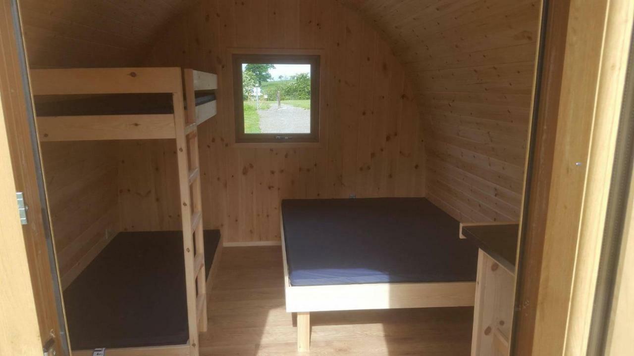 Wyreside Lakes Glamping Pods Hotel Lancaster Exterior photo